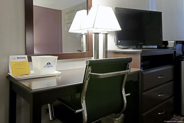 Americas Best Value Inn (Holyoke)